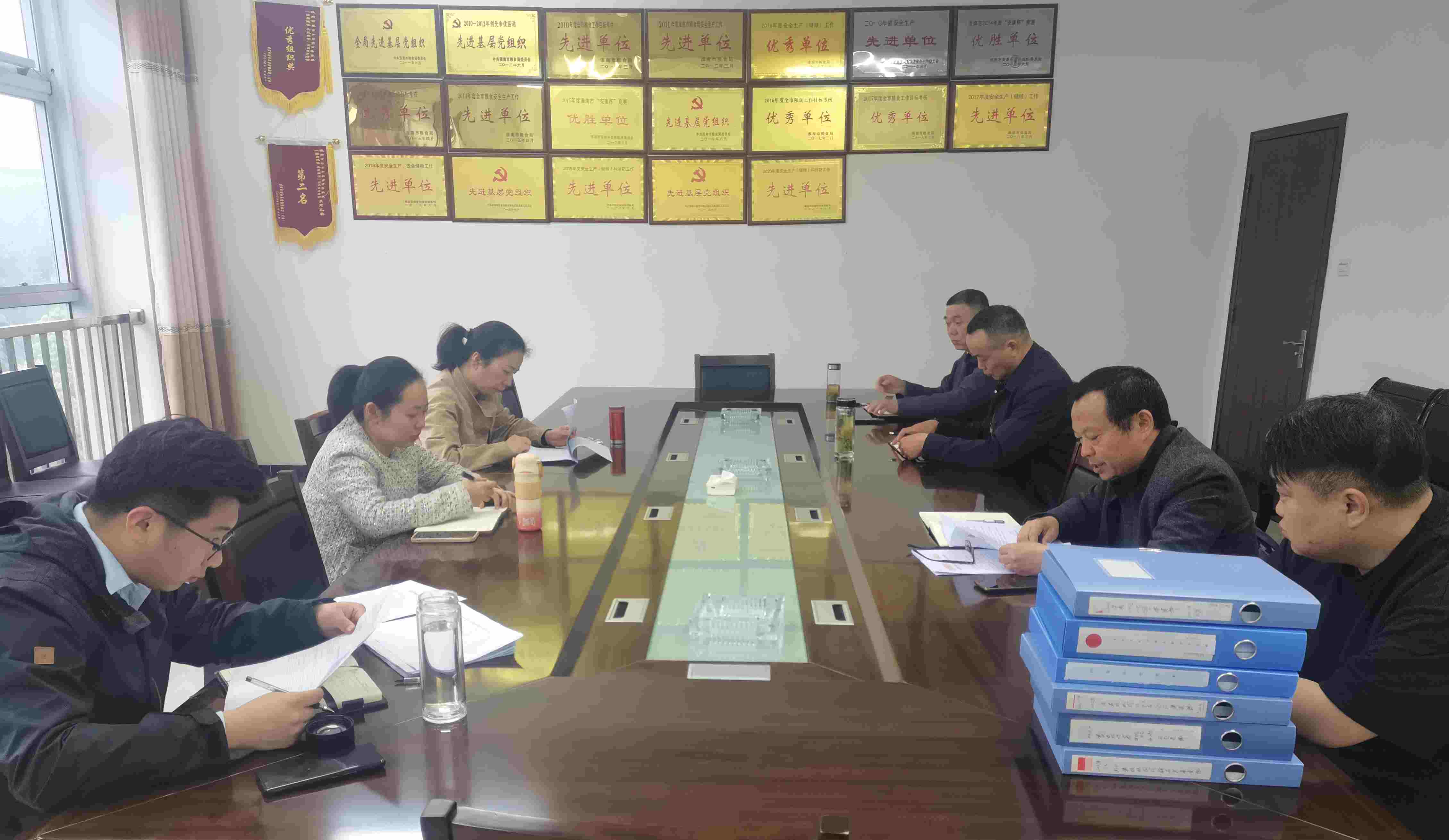 局黨組成員、副局長魏琨到儲備公司開展政策性糧食（定向）銷售專項(xiàng)檢查工作