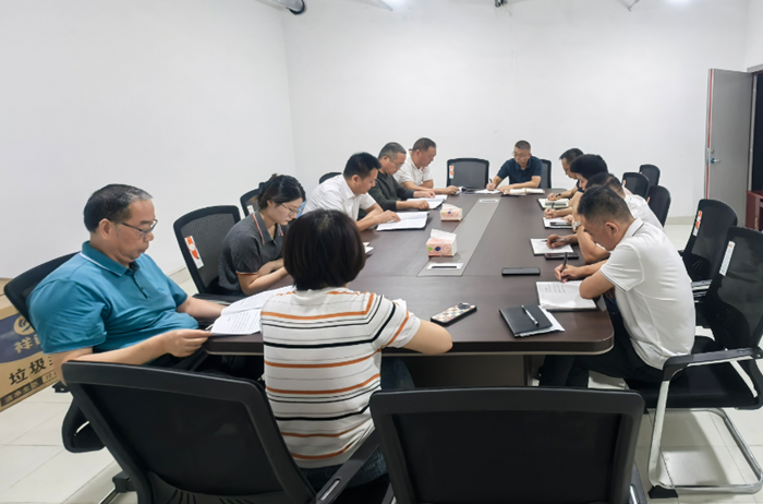 淮糧實(shí)業(yè)公司召開深入貫徹中央八項規(guī)定精神學(xué)習(xí)教育總結(jié)會議